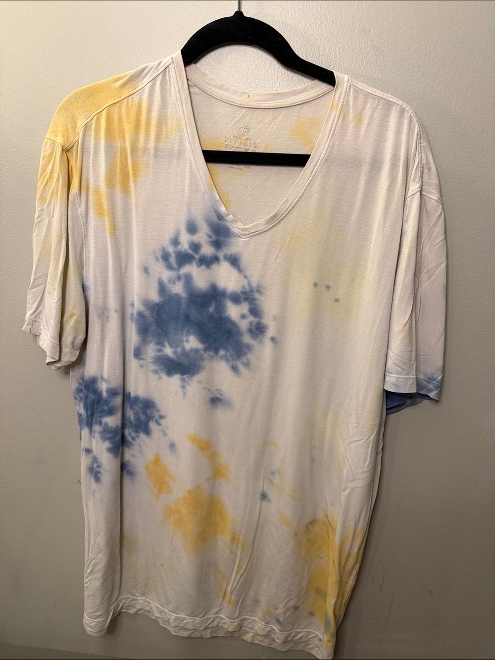 Tie-Dye V-Neck Short Sleeve Tee in White with Blue & Yellow Accents